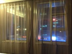 窗-北京崇文门桔子水晶酒店