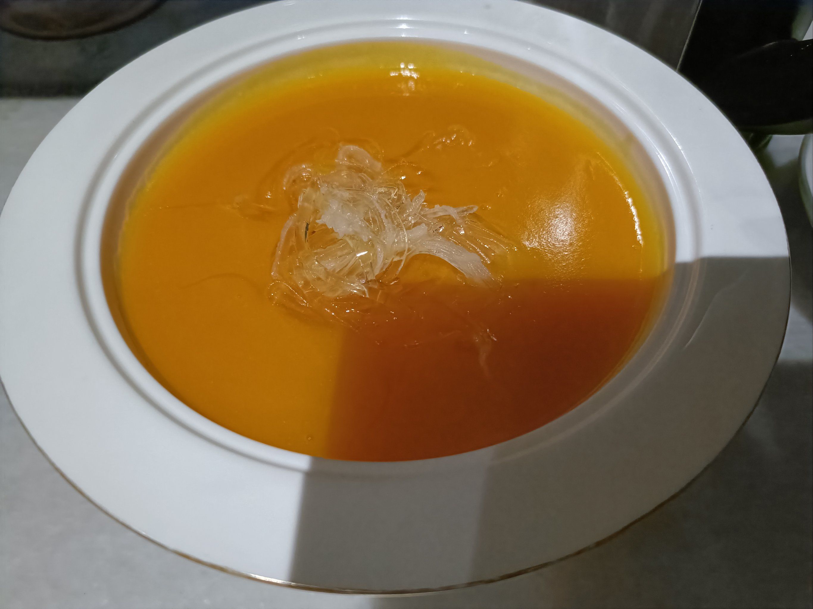 毛纪上品的祖庵红煨鱼翅备受食客好评