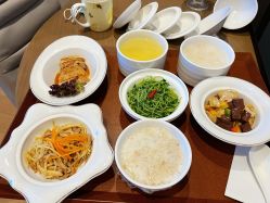 -金鹰国际月子中心(新街口店)