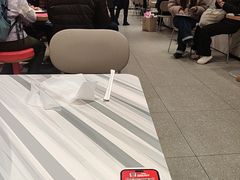 -肯德基(东安路站店)