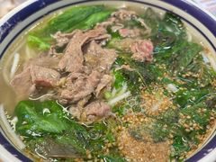 -云阿蛮云南生烫牛肉米线(奉贤路店)