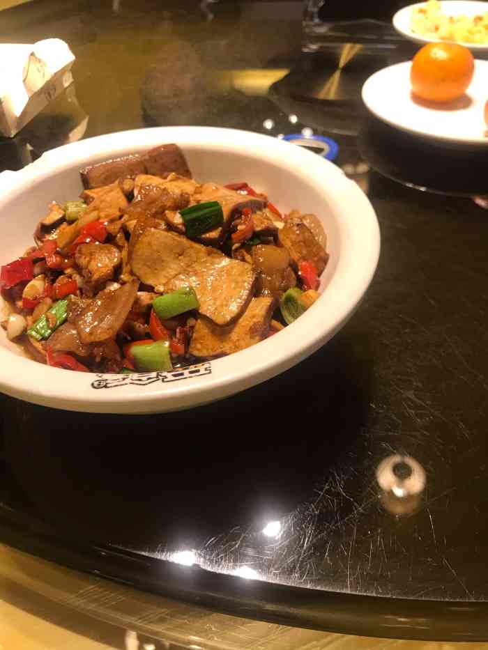 爱饭(红门馆店)-"湘菜做得挺正宗的,口味改良过,没有那么辣.