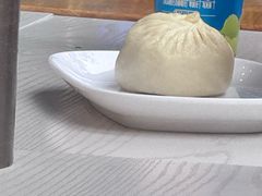 -李与白包子铺(桐梓林店)
