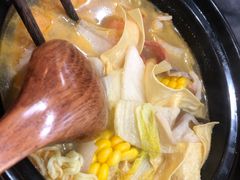 -金陵杨胖子·砂锅麻辣烫(金轮新天地店)