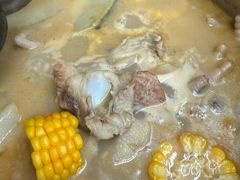 -肥仔文澳门猪骨煲(南京西路店)