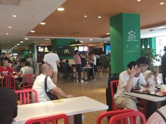 大堂-麦当劳(季平店)