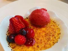 覆盆子焦糖布丁-福楼法餐厅FLO