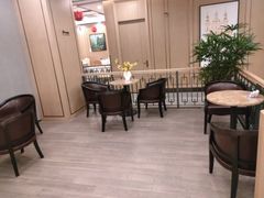 -金时代顺风大酒店(临港百联店)