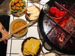 -董眼镜火锅(洪崖洞总店)