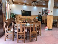-芦茨金富饭庄·25年老字号·专做稻草鸡