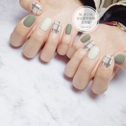 -米小兔美甲美睫