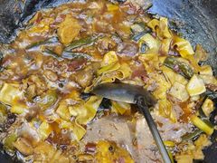 -曹丞相·地锅鸡·地锅鱼(武林店)