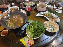-食德喜·阳山鸡王食研基地