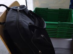 -全家便利店(秀沿路店)