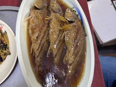 聚首堂老妈炖黄鱼-聚首堂·特色小吃·肘子(什刹海德胜门店)