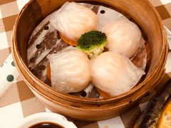 -新大咀港式茶餐厅(宝山万达店)