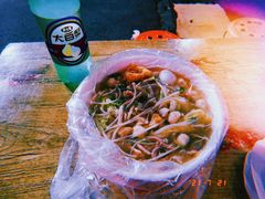 虎镇老锅鸡汤-环联1904火车夜市
