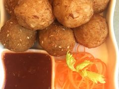 -亢龙太子酒轩(东湖店)