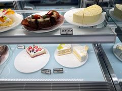 -HOLIDAY休日(后田垟巷店)