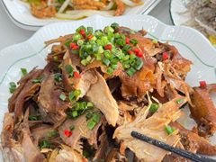-丹水桥地锅鱼·翘嘴鲌·地方特色全鱼宴(丹江口大坝店)