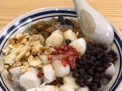 -正南齐北·老街糯米团(洪崖洞店)