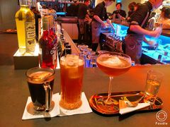 -星巴克臻选(上海合生汇1F店)