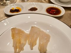 堂灼野生象拔蚌-镛记酒家