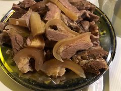 -佳荣老五生态牛肉馆