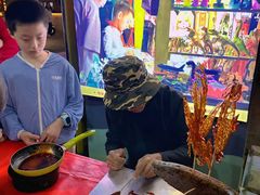 -三亚火车头万人海鲜广场