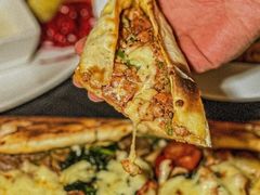 -Efes Turkish & Mediterranean Cuisine 艾菲斯餐厅(陆家嘴店)