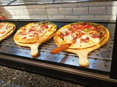 -钦瓦台时尚自助餐厅(银泰城店)