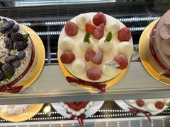 -花花卷卷·鲜食蛋糕(静安久光百货店)
