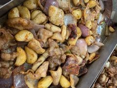 -老东镇啤酒屋海鲜加工·蒸汽海鲜·海鲜烧烤(台东店)