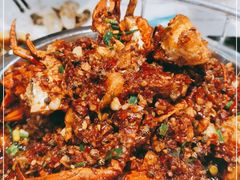 -凤凰路何眼镜香辣蟹(花果园店)