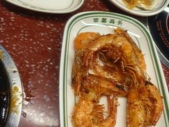 -四囍码头海鲜烧烤自助火锅(外滩南京东路悦荟广场店)