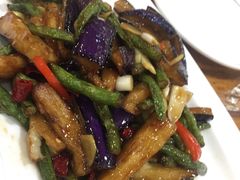 茄子烧土豆-三羊居食府(文艺路店)