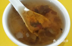 Peach Gum Dessert