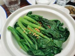 金蒜脆生菜-陈鹏鹏潮汕菜(宝安机场T3航站楼店)