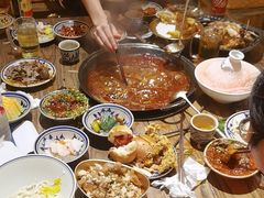 -旧街市鲜货老火锅(大光路店)