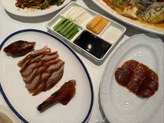 片皮烤鸭-上海总会SHANGHAICLUB(兴业太古汇店)