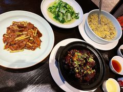 -通安客栈中餐厅·何家小馆