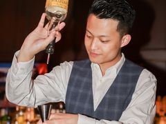 -LONG BAR 廊吧(外滩华尔道夫酒店)