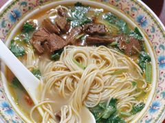 -金杨拉面王小吃面馆·牛三宝面·红烧牛肉粉