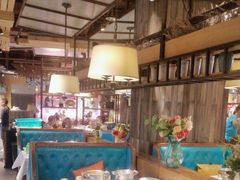 -领鲜活海鲜榴莲自助火锅(东门店)