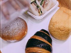 -巴黎贝甜(华堂新辰汇店)