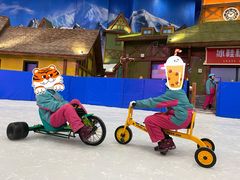 -长沙湘江冰雪世界