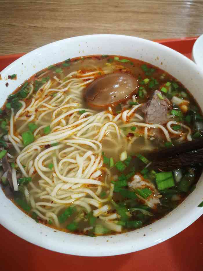 大碗拉面为什么是18,是牛肉也涨价了吗