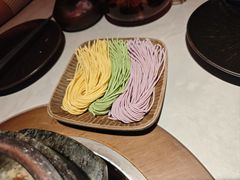 -芸山季·云南野生菌火锅(人民广场来福士店)