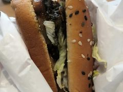 腊味菜菜堡-麦当劳(广州新港东路第二分店)