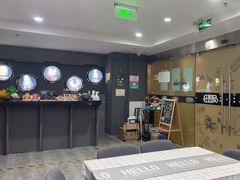 -狂想局密室逃脱(宝山万达店)